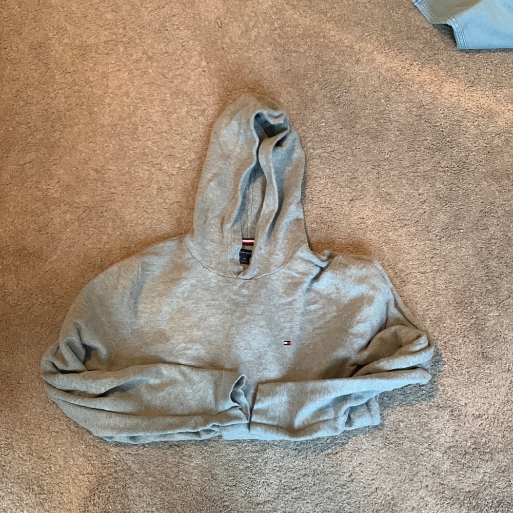 Grey Tommy Hilfiger Sweatshirt Size Small